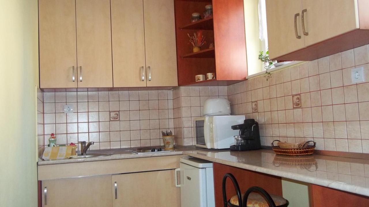 Pavai Apartment *